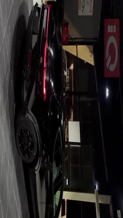 Car Video Thumbnail